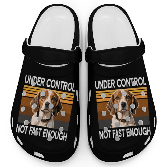 beagle Under control Not fast enough Clogs