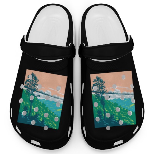 Great Smoky Mountains National Park in Gatlinburg  Clogs