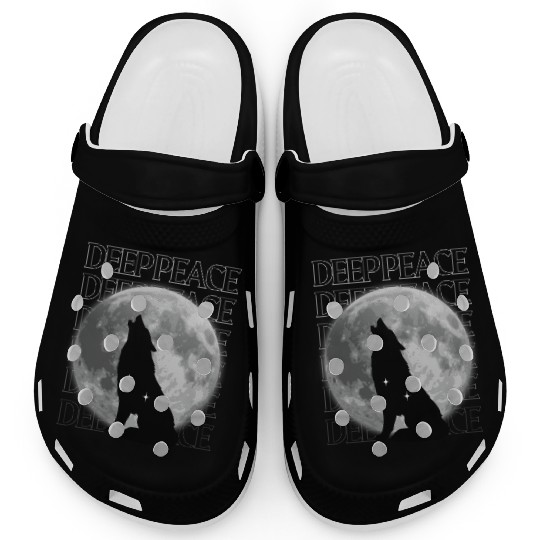 Wolf Howling at Full Moon Design Clogs