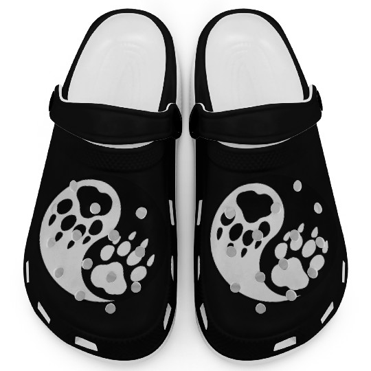 wolf paw ying yang Clogs