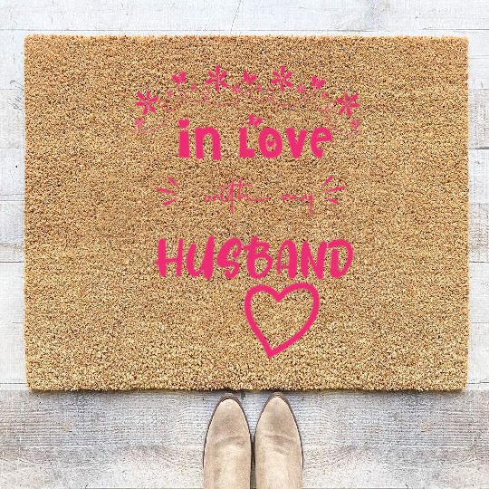 Love with My hasband Cute Valentine day Mom to Be Coir Doormats