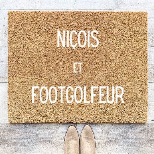 Nicois et footgolfeur Coir Doormats