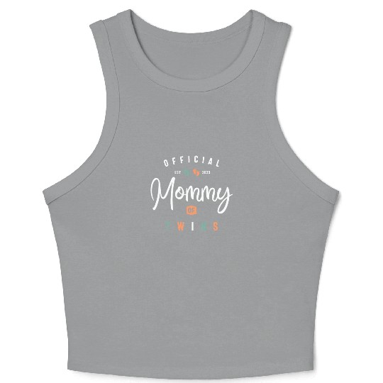 Womens Mommy of Twins New Mom To Be Expecting 2023 Crop Tank Top