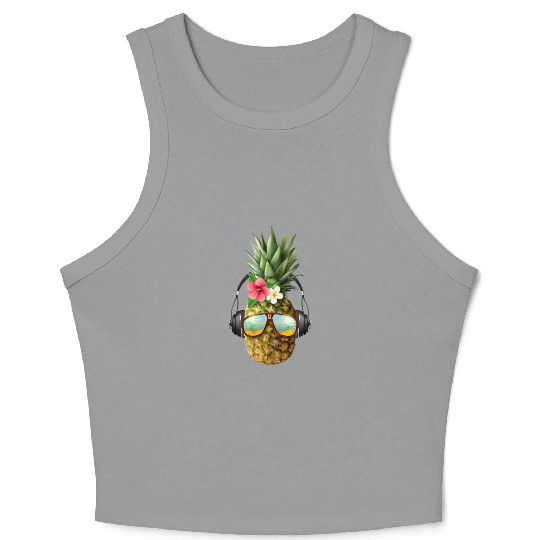 realistic pineapple concept Crop Tank Top