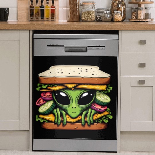 Alien Hiding in a Sandwich Dish Washer Covers