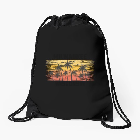 Milwaukee Wisconsin Summer Retro VIntage Vacation Drawstring Bags