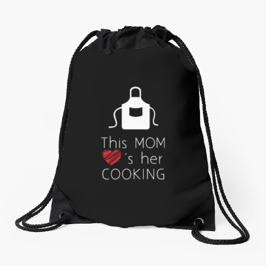 this mom love s her cooking Drawstring Bags