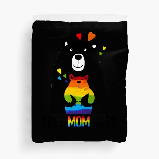 Bear free mom hugs Duvet Covers