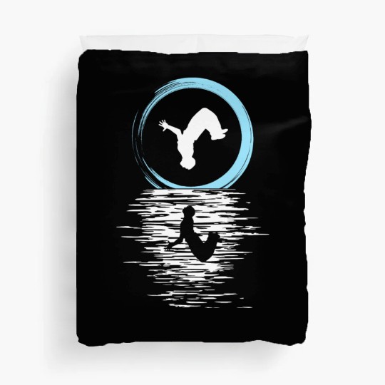 Parkour, Freerunning, Street Workout Acrobatic Duvet Covers