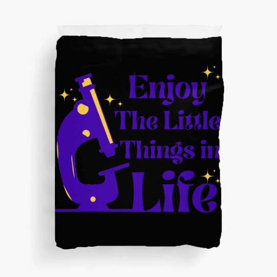 funny microscope, microbiologists biology nerd Duvet Covers