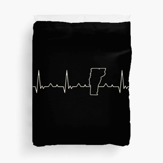Vermont State USA. Heart. Love. EKG. Pulse. Beat. Duvet Covers