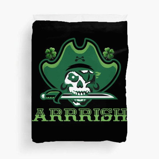 Pirate skull shenanigans Duvet Covers