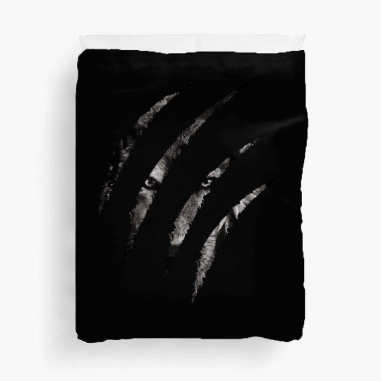 claws mark | Pack of Alpha Wolf were here Duvet Covers