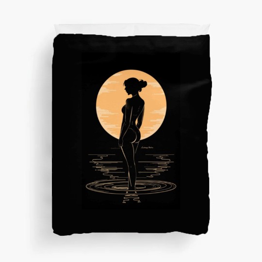 Elegance Redefined: Black and Gold Collection Duvet Covers