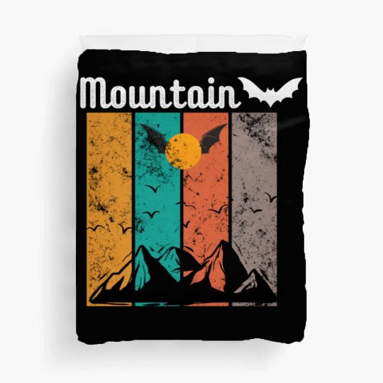 Mountaineering adventures Duvet Covers