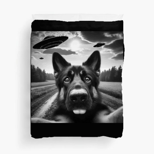 German2 Shepherd Funny GSP Selfie with UFOs Weird Duvet Covers