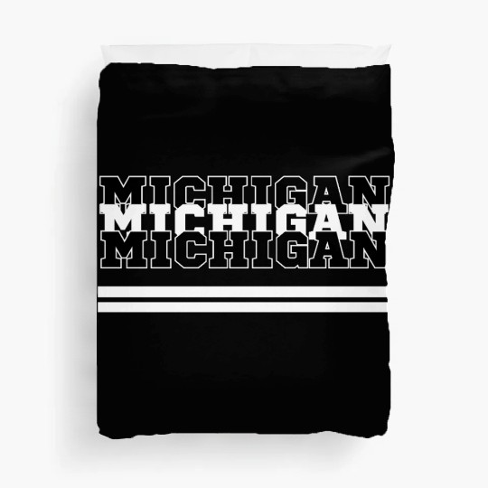 MICHIGAN SAILING STRONG IN THE GREAT LAKES STATE Duvet Covers