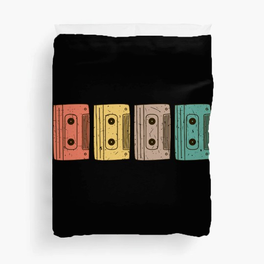 Retro 80s Style design – Perfect for Nostalgia Fa Duvet Covers