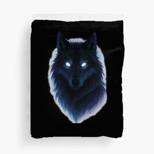 Enigmatic Howling Wolf Design Duvet Covers