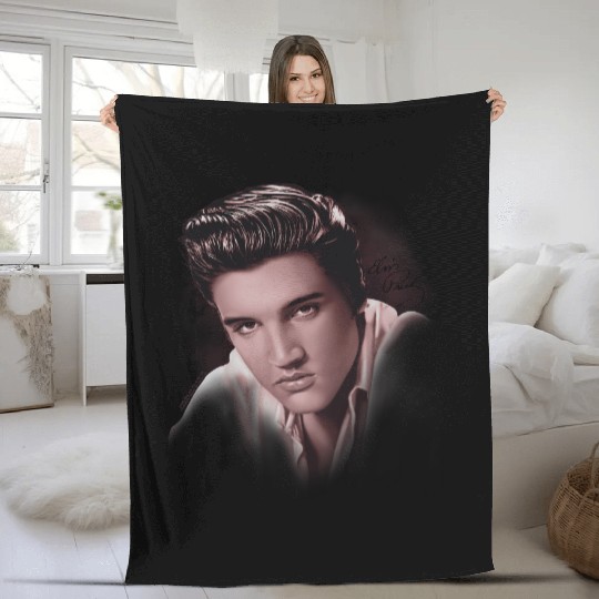 Trevco Elvis Presley The Stare Women's Fleece Blankets
