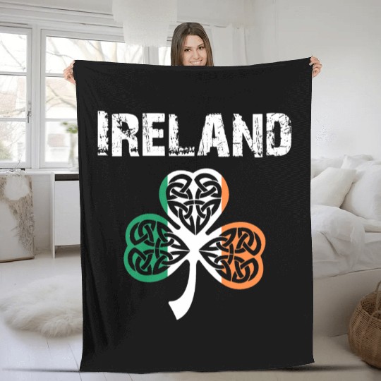 Nation-Design Ireland Shamrock iATy Fleece Blankets
