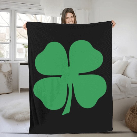 Green 4 Leaf Clover Solid Fleece Blankets