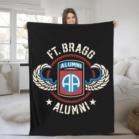 Ft Bragg Alumni Us Army 82Nd Airborne Division Par Fleece Blankets