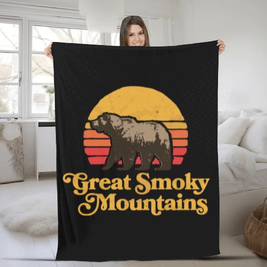 Retro Great Smoky Mountains Park Bear Fleece Blankets