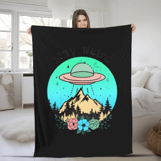 Stay weird UFO art Fleece Blankets