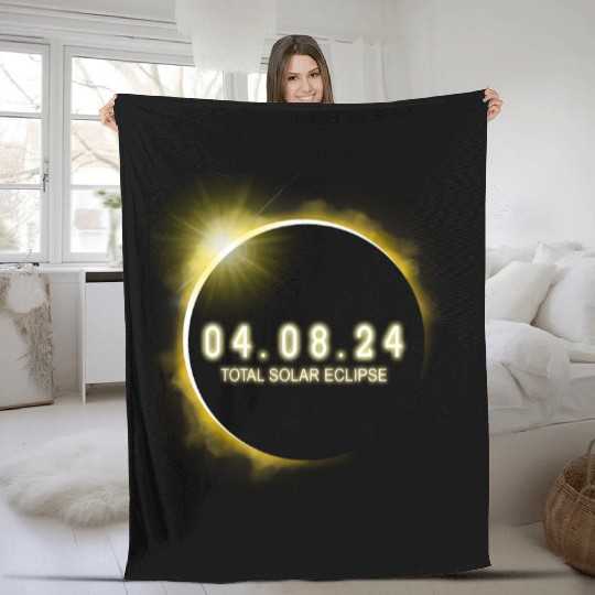 Total Solar Eclipse 4.08.24 Totality Solar Eclipse Fleece Blankets
