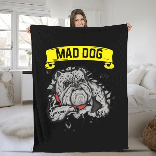 Mad dog pitbill lover Fleece Blankets