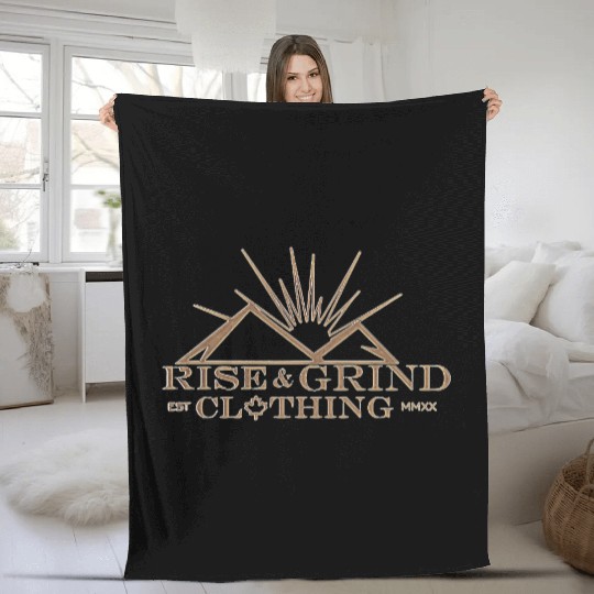 ABOVE THE MOUNTAINS RISE & GRIND CLOTHING CON LOGO Fleece Blankets