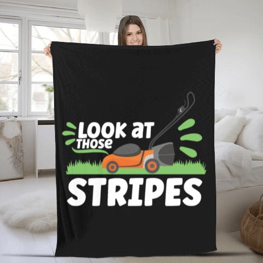 Gardening Plants Gardener lawn mowing Leaf Blower Fleece Blankets