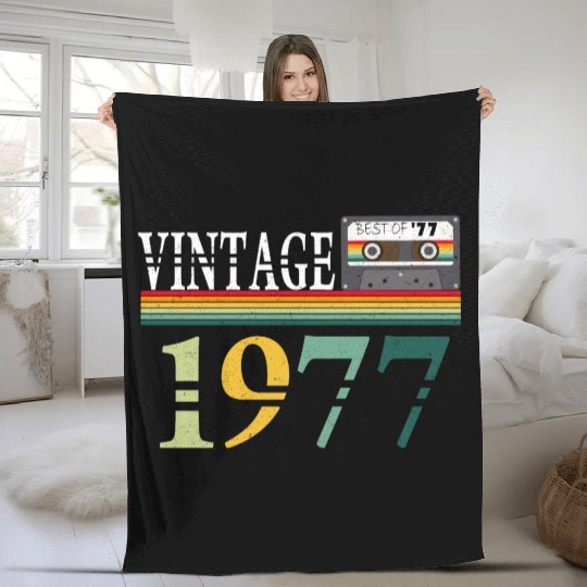 1977 Vintage Vintage Retro Birthday Gift Fleece Blankets