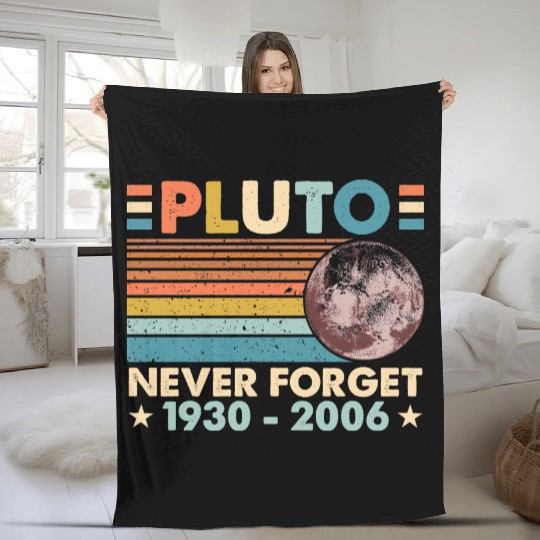 Pluto Never Forget Astronomy Space Science Nerd Fleece Blankets