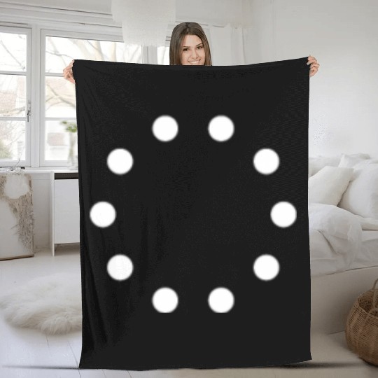 circle shape 8 Fleece Blankets