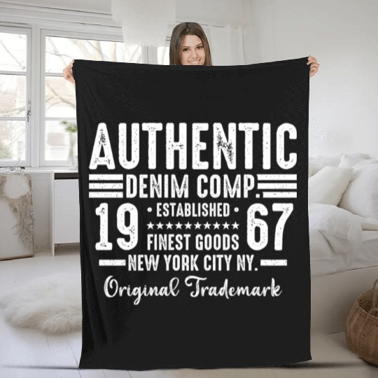 New York City Born In 1967 Vintage Birthday Fleece Blankets