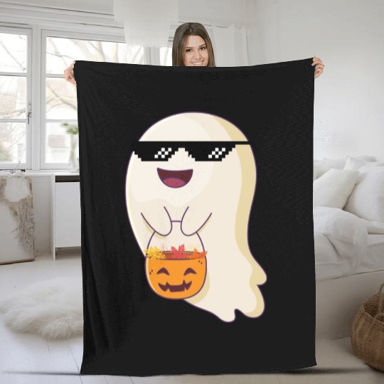 trick or treat thug life Fleece Blankets