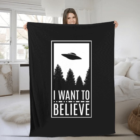 Alien UFO I Want To Believe Fleece Blankets