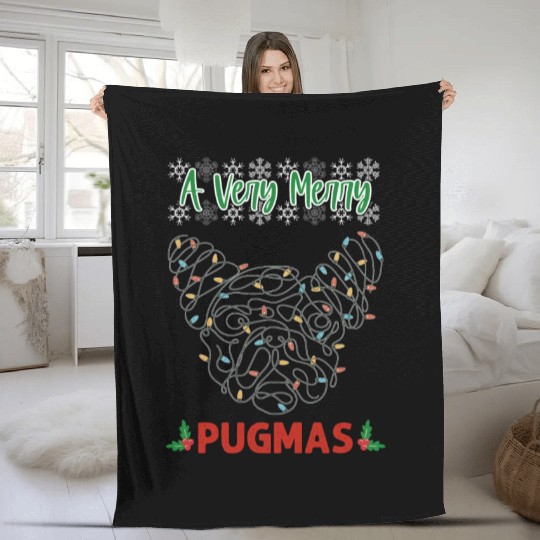 cute christmas pug christmas lights face Fleece Blankets