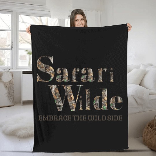 Safari Wilde Camo Mossy Oak Tan Fleece Blankets
