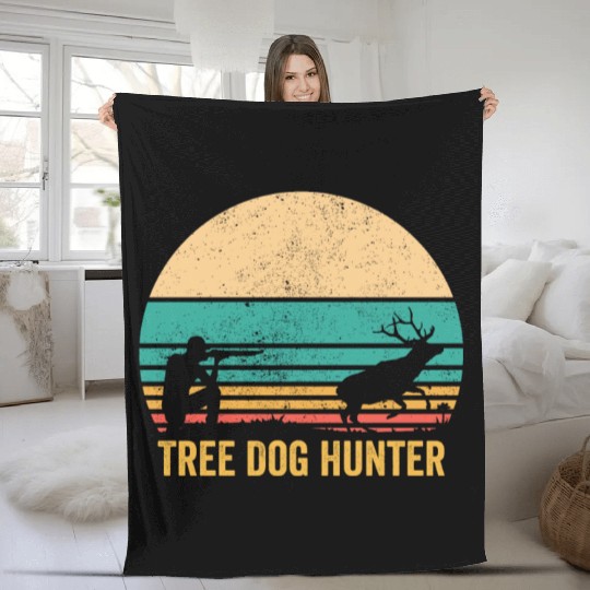 Deer Hunting Deer Hunter Tree Dog Hunter Retro Fleece Blankets