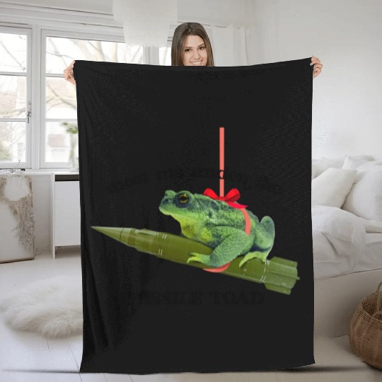 Meet me under the missile toad – mistletoe pun Fleece Blankets