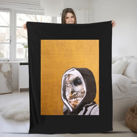 Owl del Oro Fleece Blankets