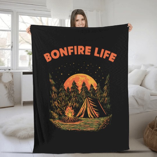 Bonfire Life Camping Wildlife Camper Outdoor Natur Fleece Blankets
