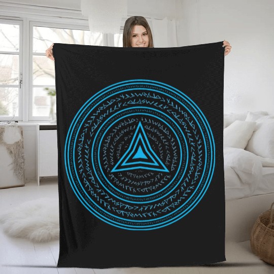 Triangle in Circle Fleece Blankets