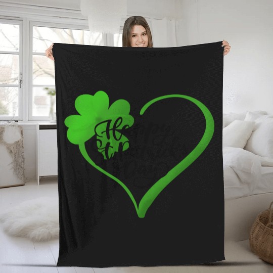 HEART ST PATRICK Fleece Blankets