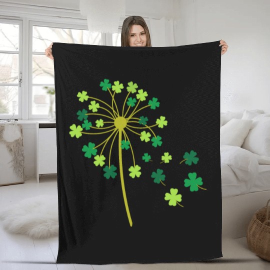 ST PATRICKS DAY DANELION Fleece Blankets