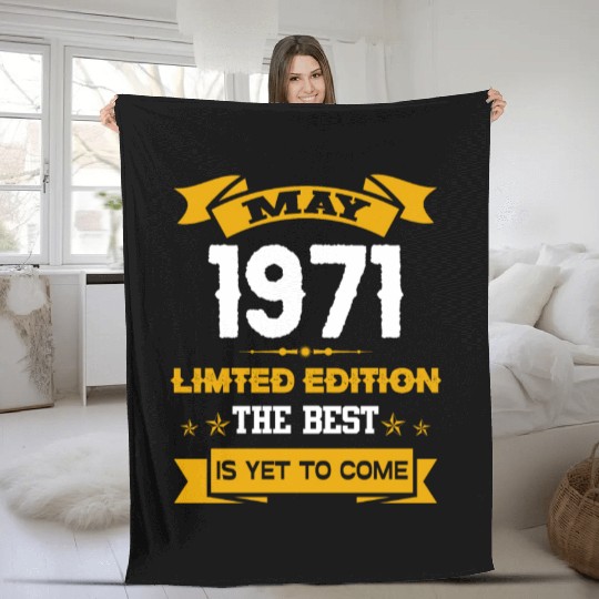 May 1971 Birthday Surprise Fleece Blankets