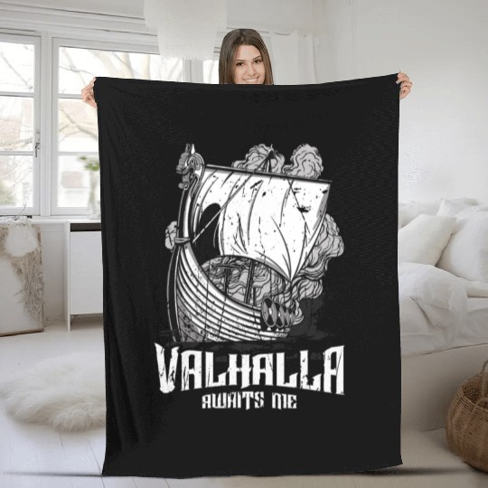 Valhalla awaits me - Viking Fleece Blankets